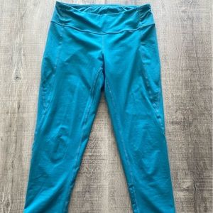 Zella Capri leggings teal blue super soft low rise